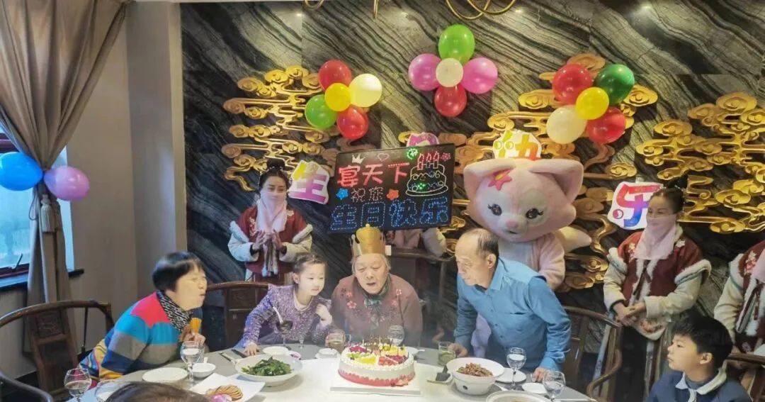 1703489648311000.jpg 38.jpg